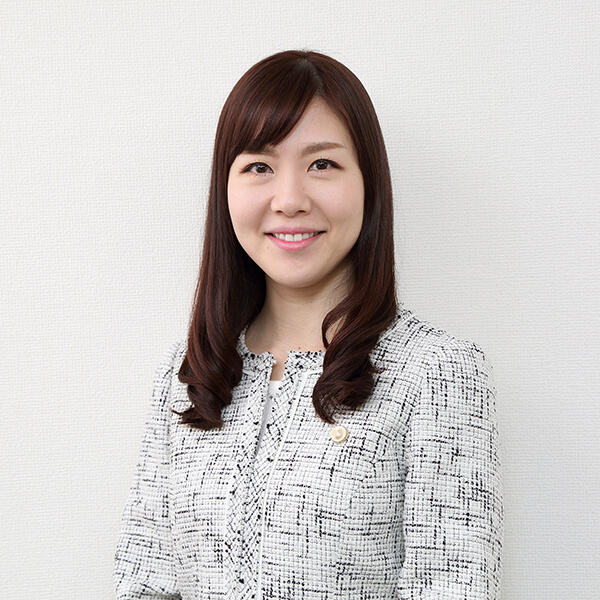 園田由佳
